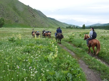 Horseback Trip To Hagiinhar Lake